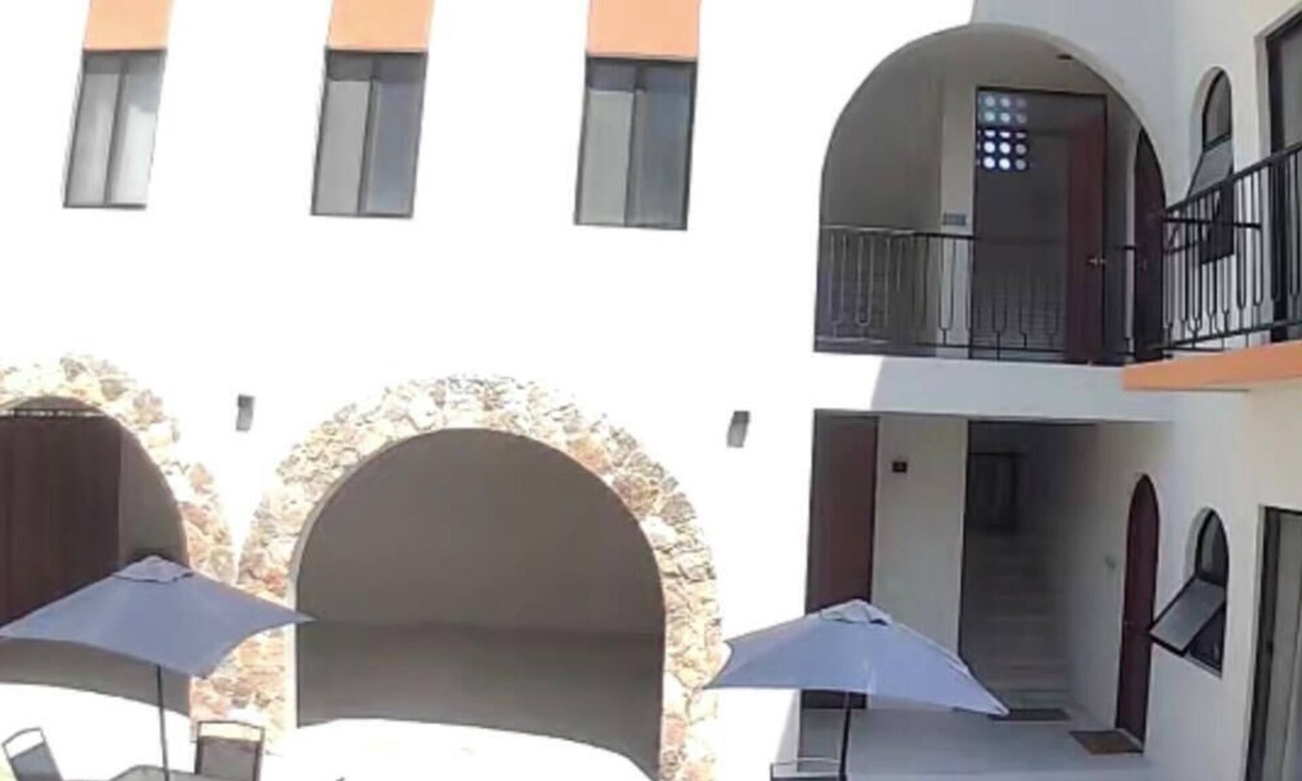 El Cuyo Apartment | 1-bedroom penthouse with AC, pool, close to the beach and town in El Cuyo