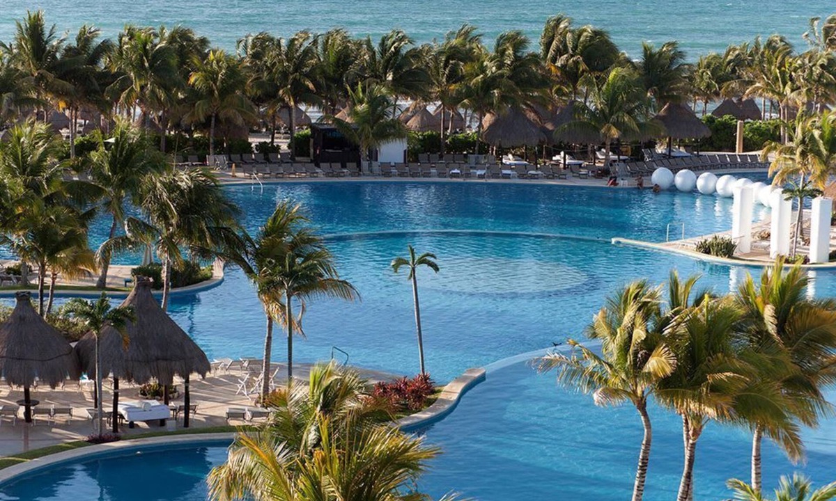 Puerto Juarez Condo | 2BD Riviera Maya: Ocean View w/Luxurious Resort