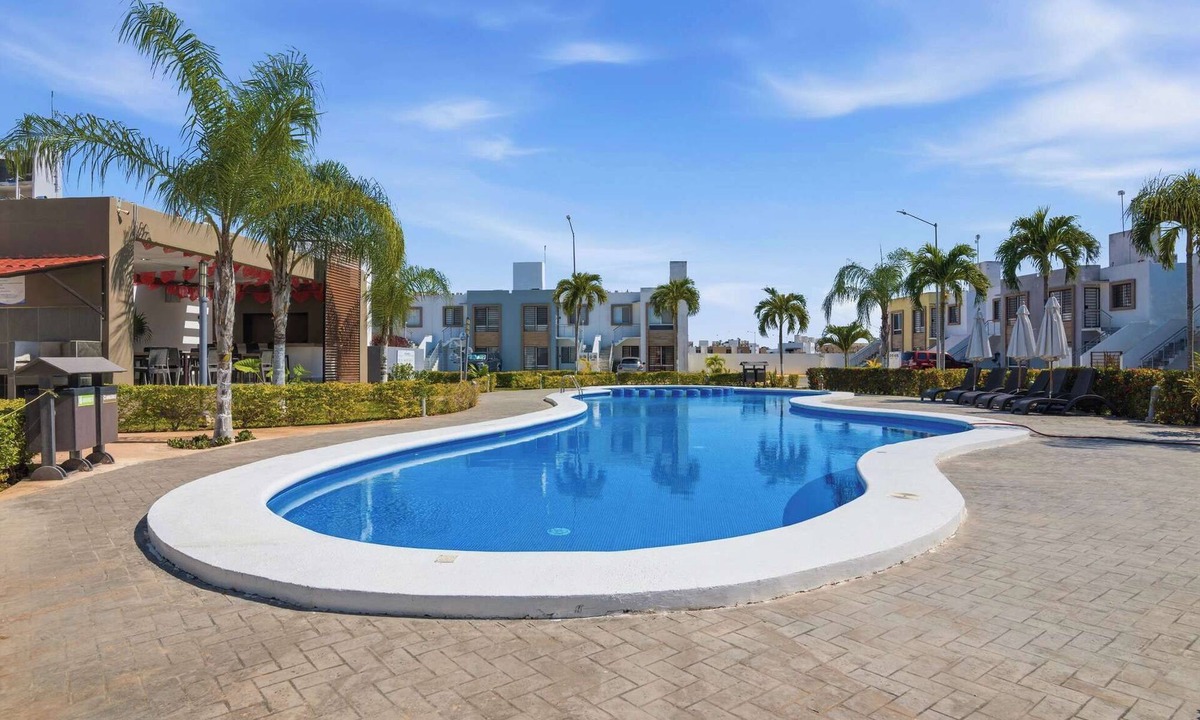 Puerto Juarez House | 2BR Condo with Pool in Playa del Carmen