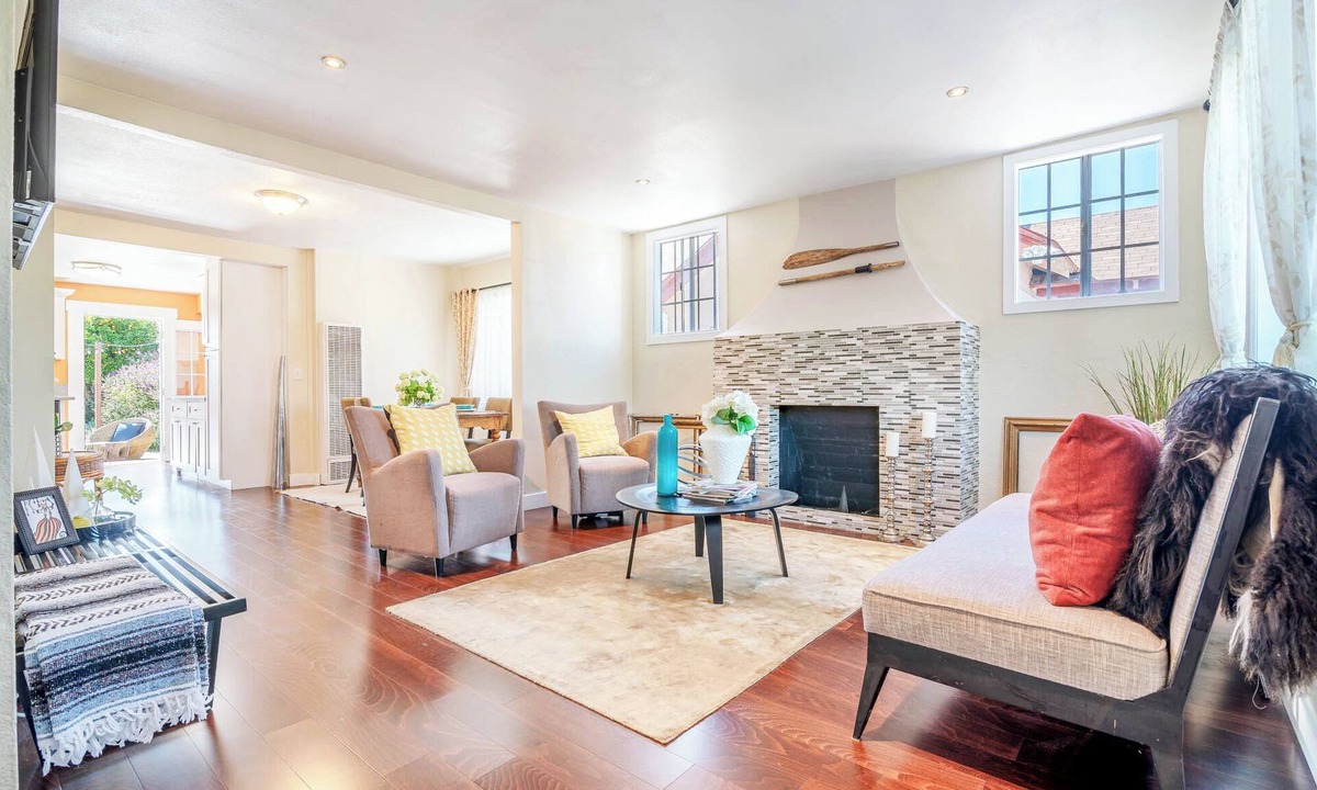 Leimert Park House | A Green Oasis perfect for LA Staycation close to USC/LAX/SoFi Stadium World Cup