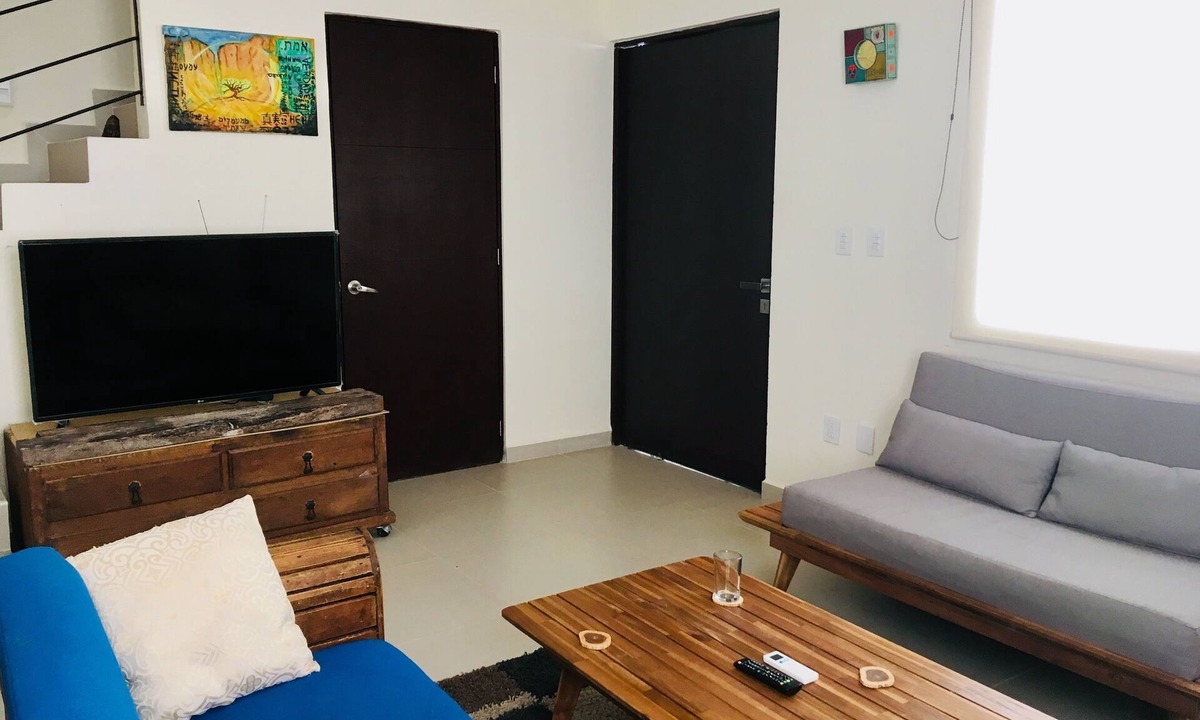 Puerto Juarez House | Affordable Carribean Home only 9mim from the beach