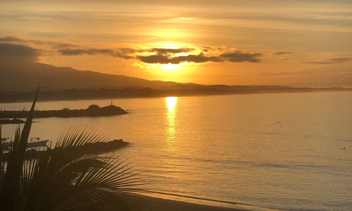 Punta de Mita Condo | BEACH FRONT. Penthouse ! Amazing Chef. NEW REMODEL COMPLETED. Malibu Style!