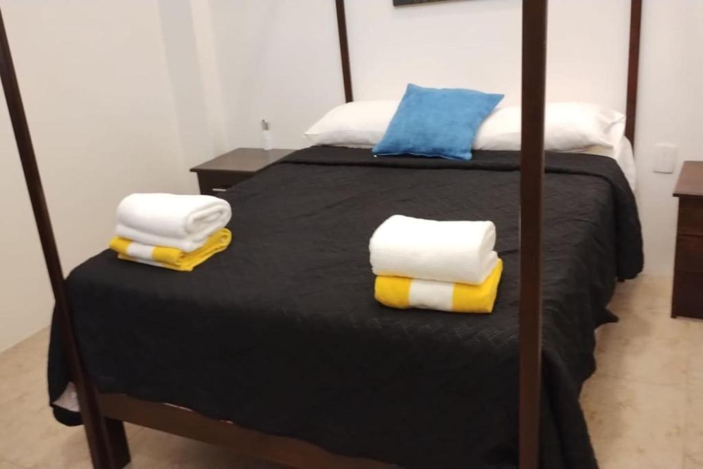 Santa Maria Tonameca Apartment | Beachside 2BR Apartment with Shared Pool in Oaxaca