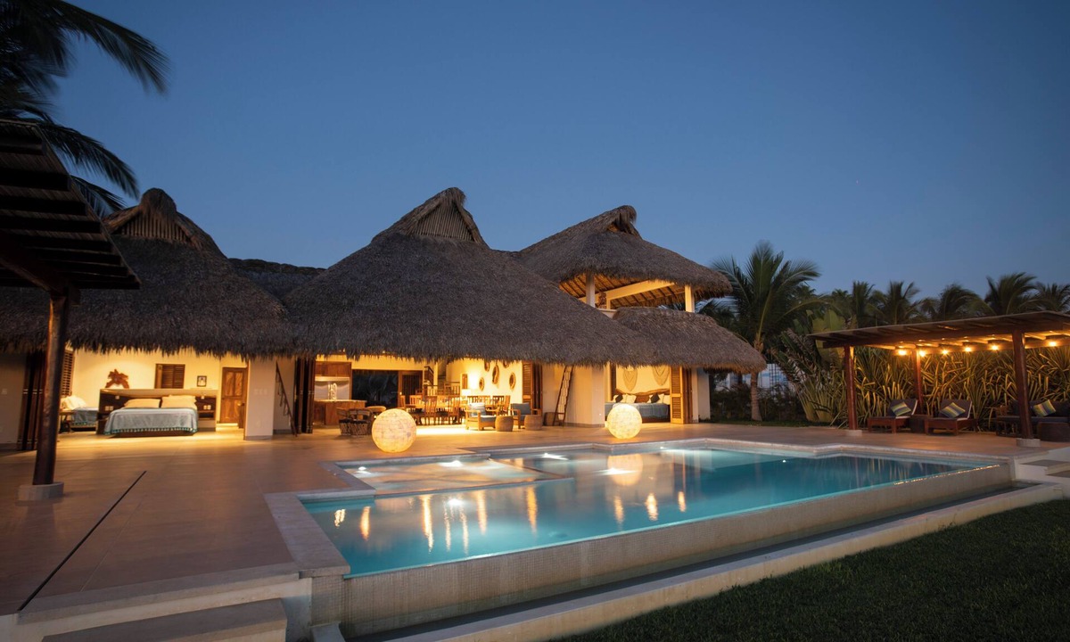 Libertad House | Casa Gaby - A luxurious, beachfront villa