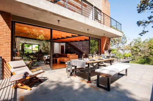 Valle de Bravo House | Casa Grande - Spectacular House in Avándaro