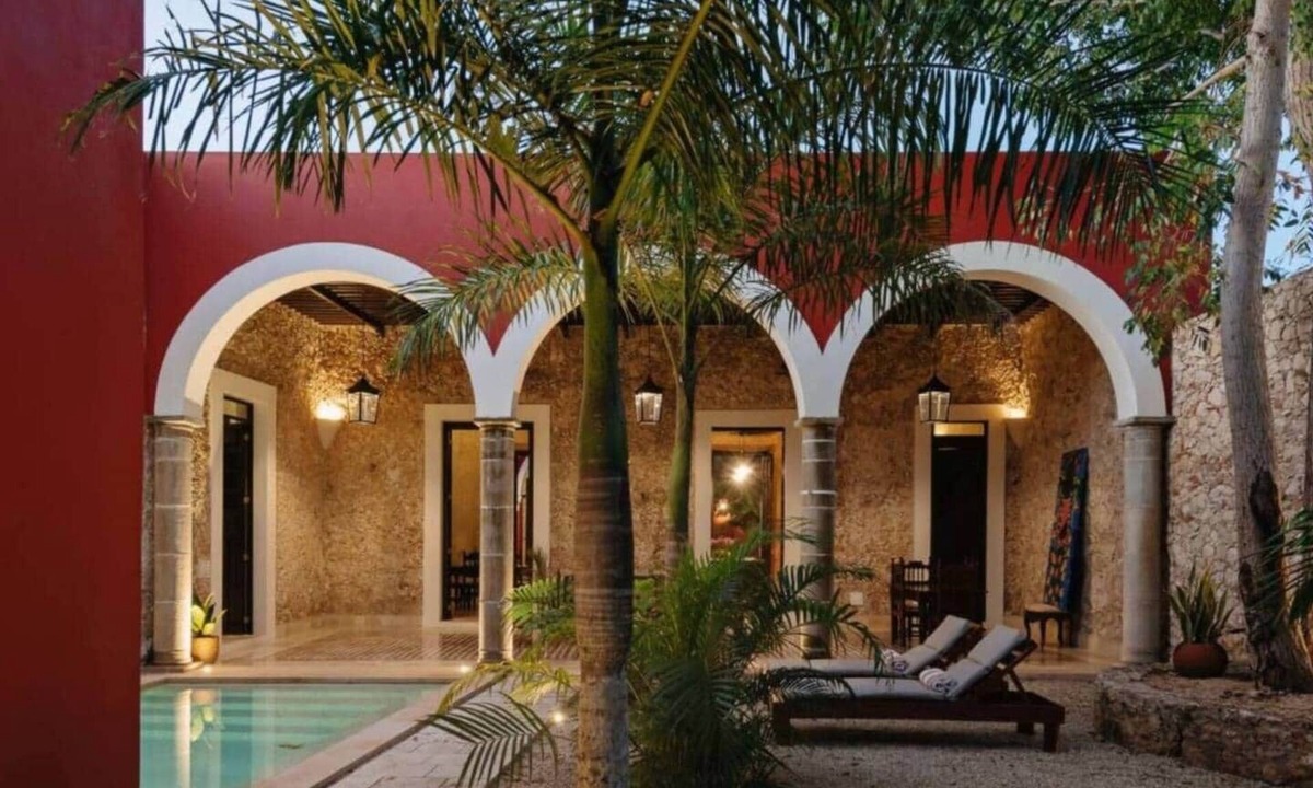 Barrio de Santiago House | Casona 59 Vintage Mansion in Santiago