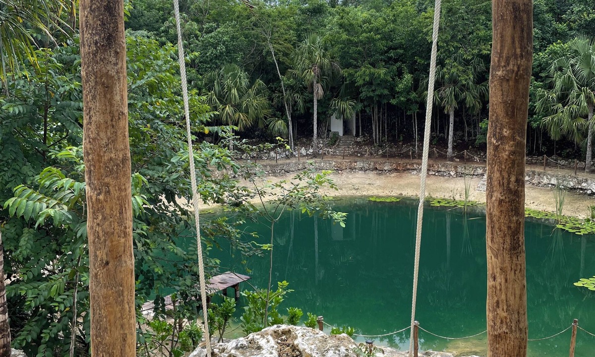 Lazaro Cardenas Cabin | Cenote Escondido - Cabañas y Camping
