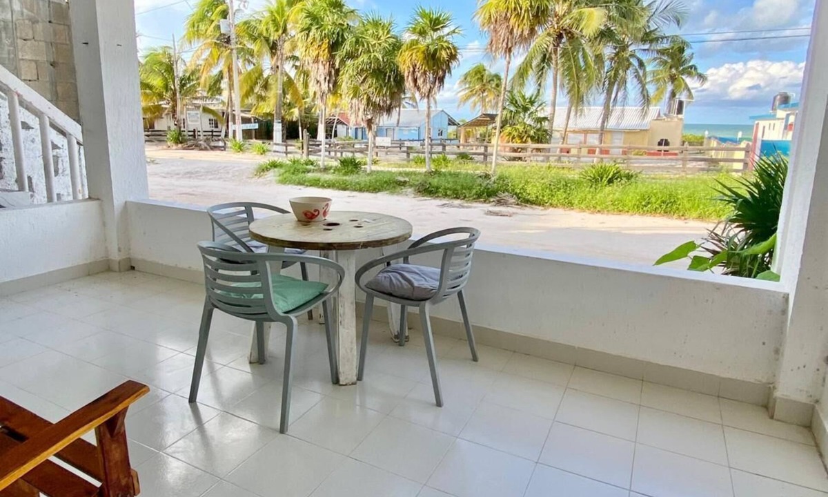 El Cuyo Apartment | Charming beach apartment in El Cuyo