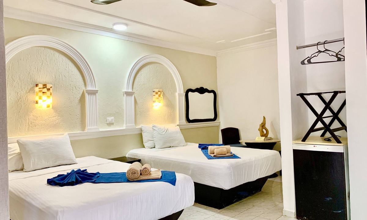 Izamal Hotel | Eco Hotel Green River