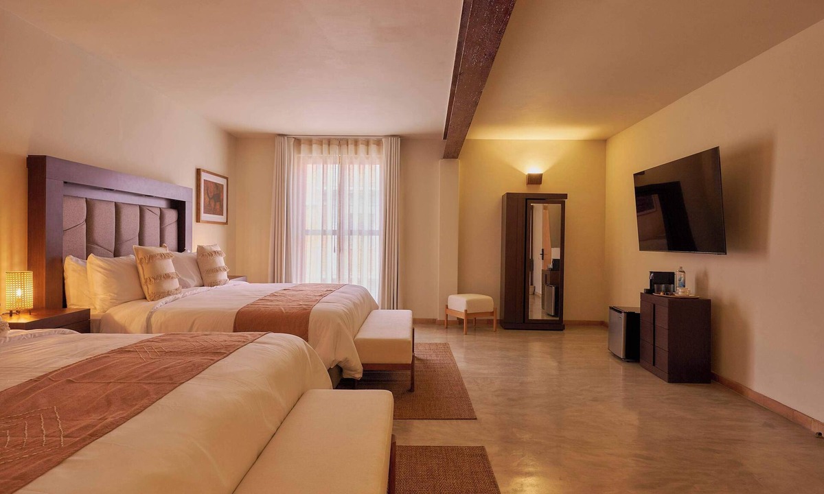 Centro Hotel | Elegant Double King Room in Oaxaca's Historic Center