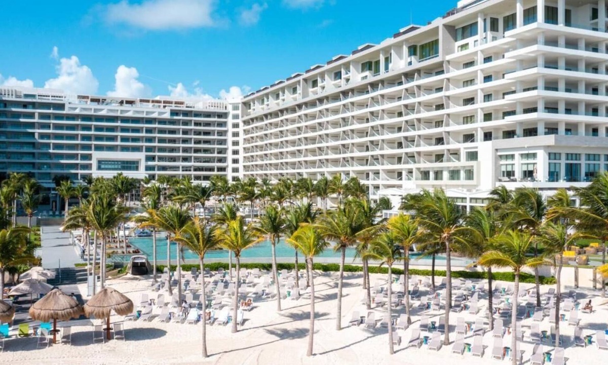 Punta Sam Resort | Garza Blanca Resort & Spa Cancun - Junior Suite Swim Up 2 Queen Beds