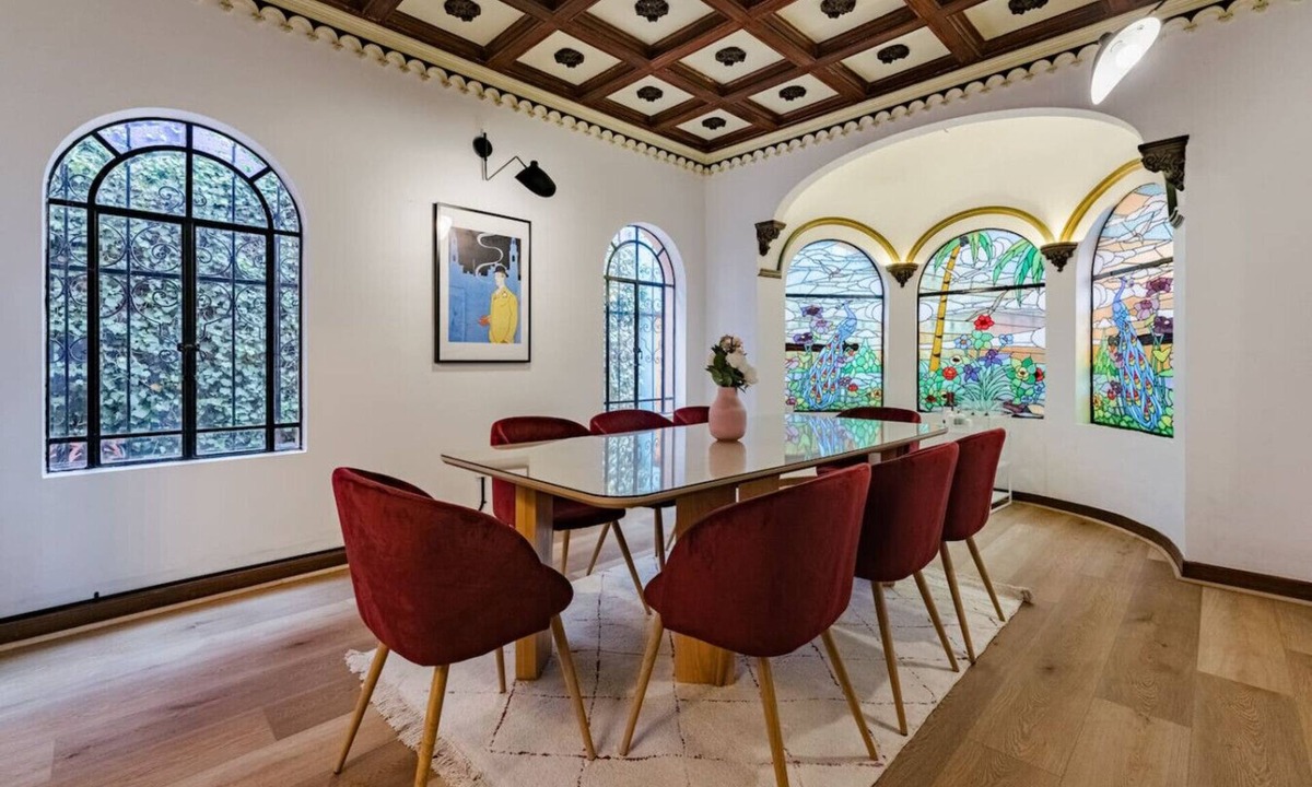 Anahuac House | Group-Friendly Historic Mansion with Rooftop