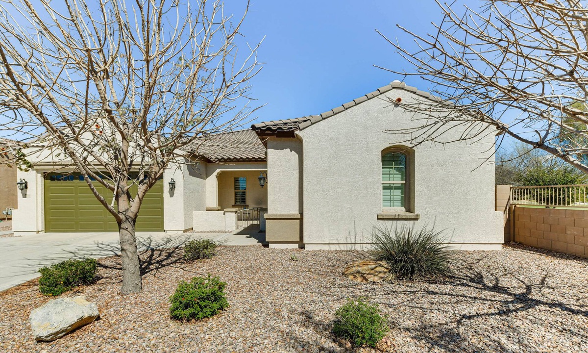 Hastings Farms House | Home w/Hot Tub & Outdoor Space in Queen Creek!