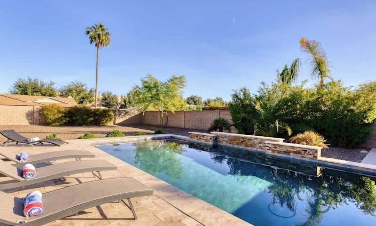 Roadrunner Estates East House | HOT Deals Desert Retreat Heated Pool Lovely Home