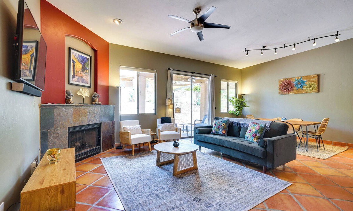 Oro Valley House | Hot Tub & Patio! Luxury Tucson Retreat