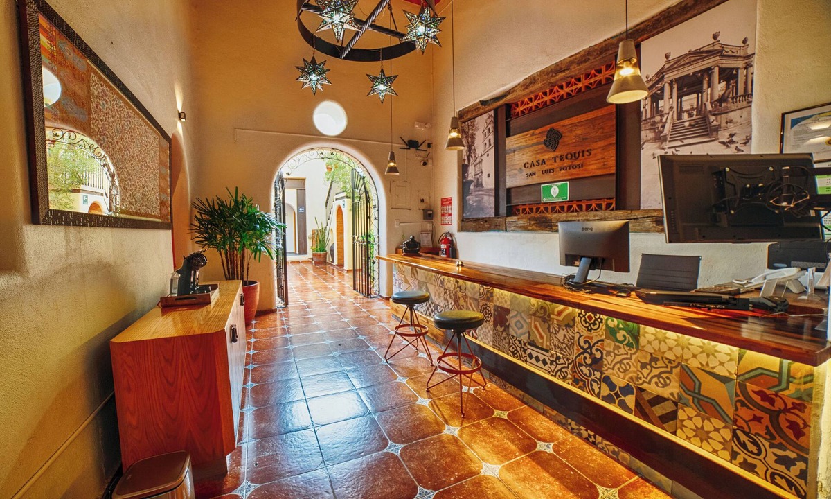San Luis Potosi Hotel | Hotel Casa Tequis San Luis Potosi