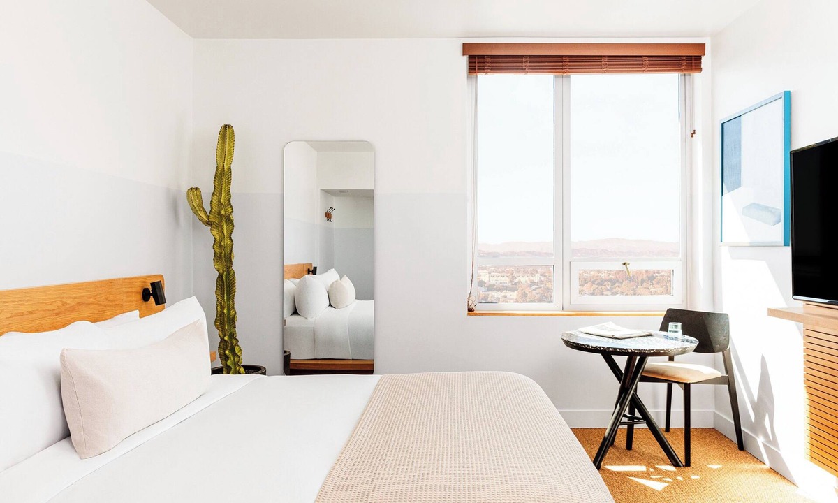 Los Angeles Hotel | Hotel June West L.A., a Member of Design Hotels