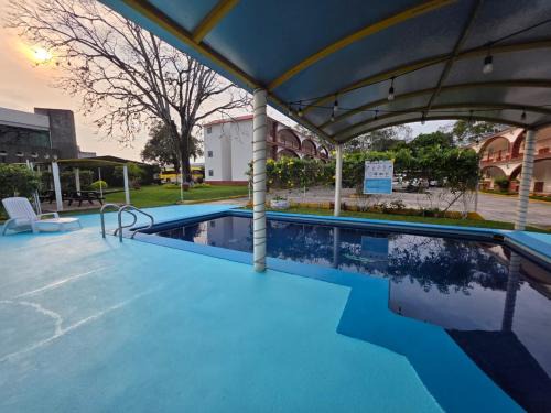 Martinez de La Torre Hotel | Hotel Los Cedros