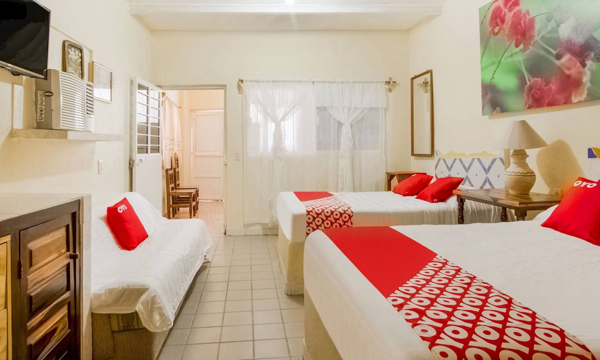 San Patricio Melaque Hotel | Hotel Posada Esmeralda