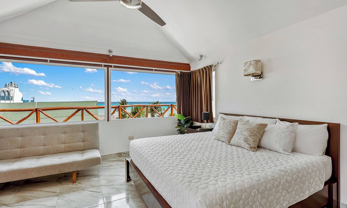 Downtown Hotel | Illusion Boutique Hotel
