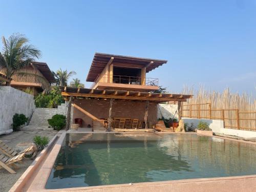 Barra de Colotepec House | Increíble Casa frente a la playa
