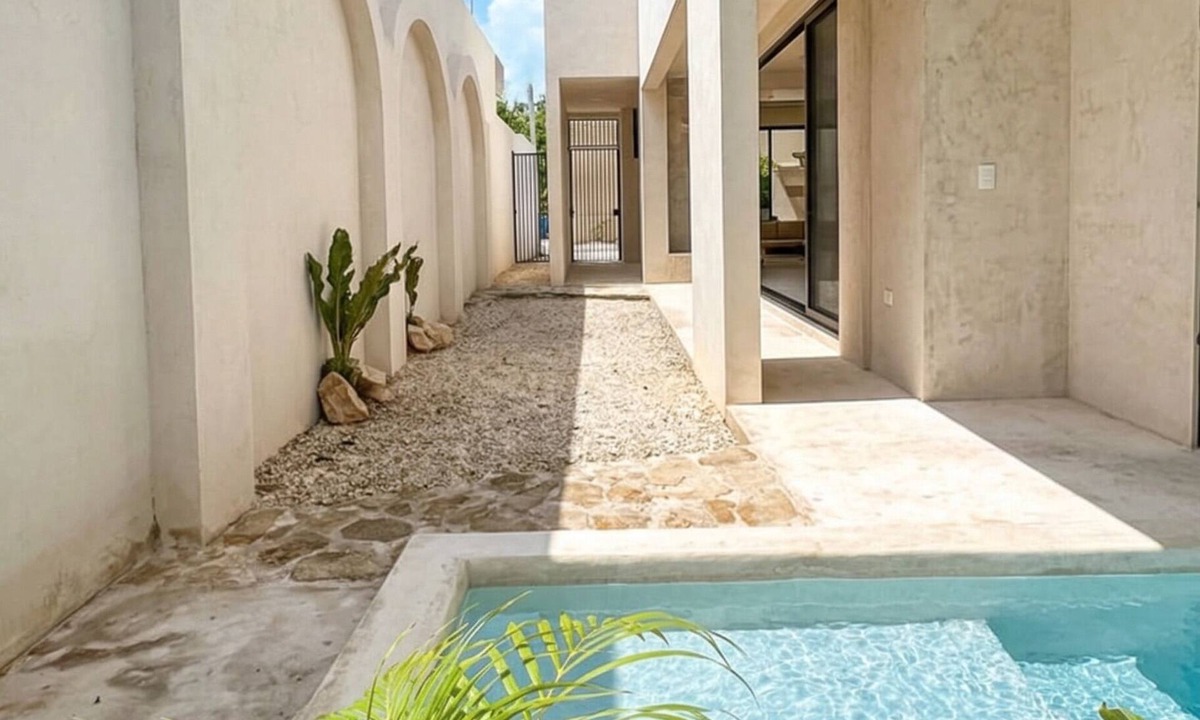 Tulum Villa | Jungle Villa + Private Studio w/Rooftop Access | 2BR + Studio | Sleeps 6