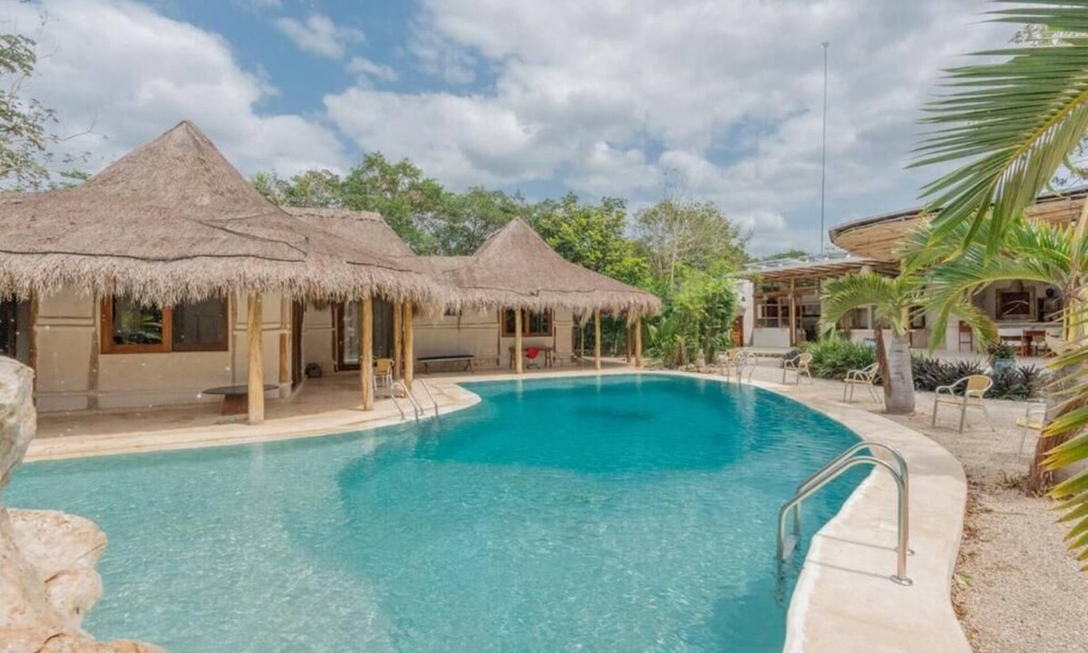 Macario Gomez Villa | Kasa Uh May