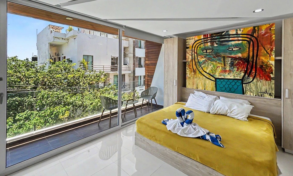 Luis Donaldo Colosio Apartment | King-size w/balcony 5-min walking to beach & 5th