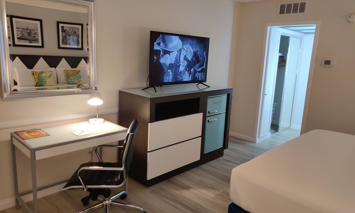 Mission Valley West Hotel | Kings Inn San Diego