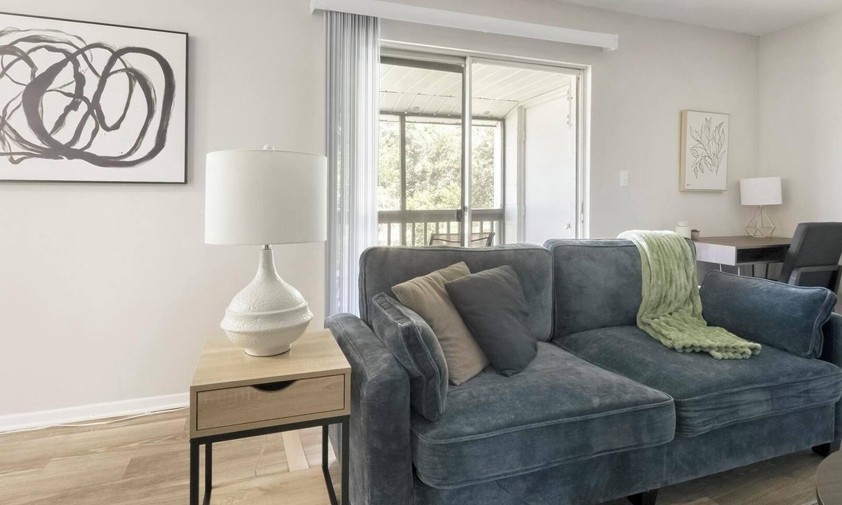 Dunedin Apartment | Landing | Incredible 2BD, Gym