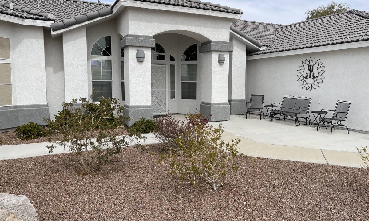 Sunridge Estates House | Large Boat Parking House at the River, Lake, and Casinos