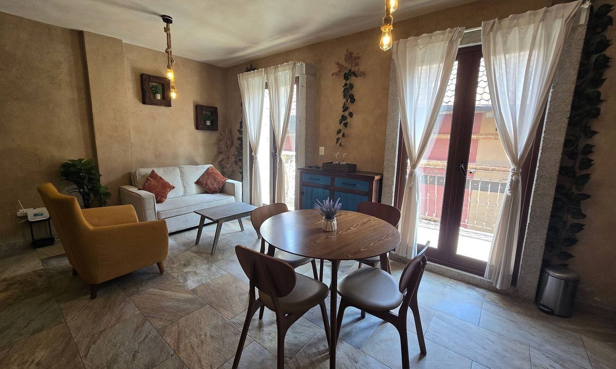 Santeagueda Apartment | Loft Belterra | Campanaria View in Val’Quirico