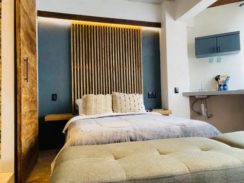 El Santuario Apartment | Loft y depto con balcón y garage cerca de av ppal
