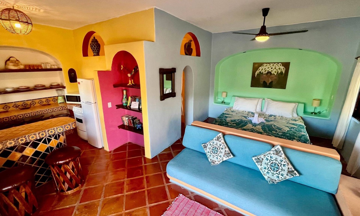 Sayulita Apartment | Luna - Casa MoJo's delightful 1BR, kitchen, pool