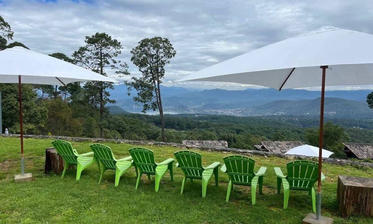 Valle de Bravo House | ¡Magnífico rancho con espectacular vista al lago!