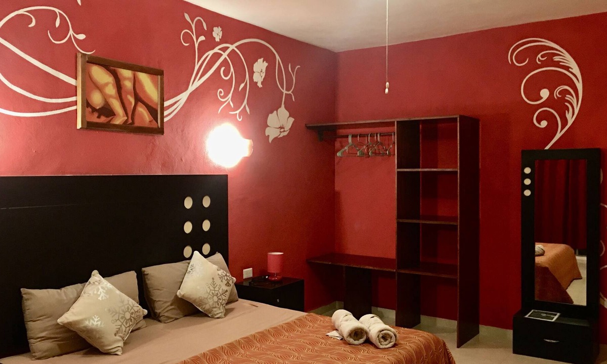 Downtown Holbox Hotel | Mi Viejo Chit