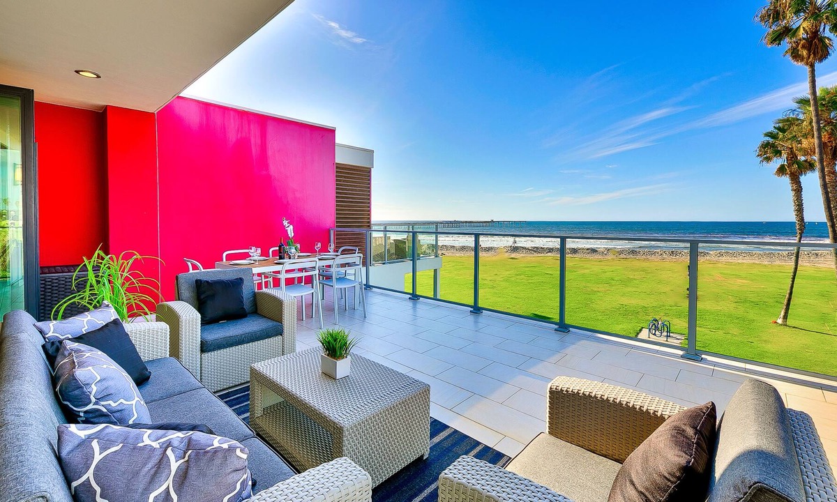 Ocean Beach Condo | Modern, Beachfront Condo w/Spacious Balcony, Outdoor Dining Area, A/C - Dog OK