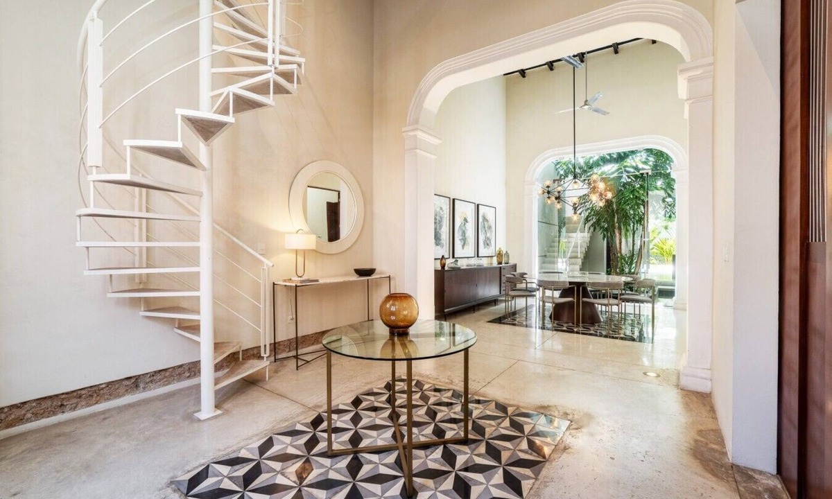 Centro Villa | Modern design home in Santa Lucia