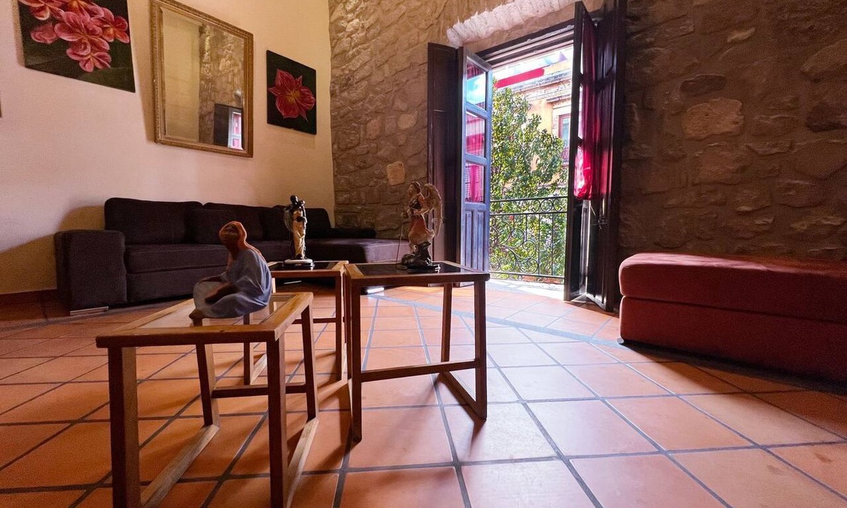 Historic Centre Apartment | Monarca House