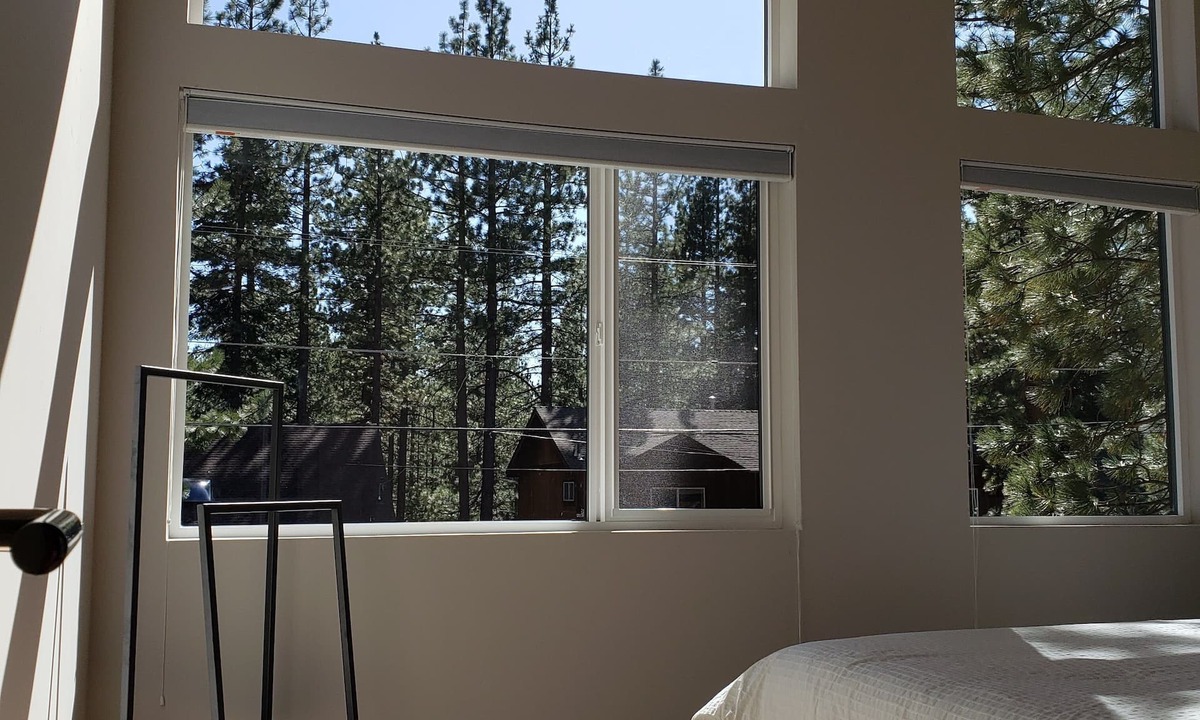 Montgomery Estates Apartment | Mountain Modern Couples Getaway. South Lake Tahoe's Hidden Gem 1bd-1 bath