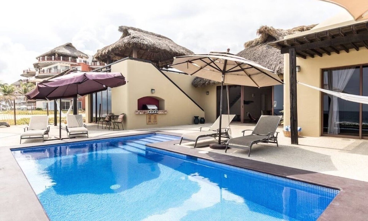 San Pedro Mixtepec Villa | Casa Paz - Ocean Front Villa w/Pool & Resort