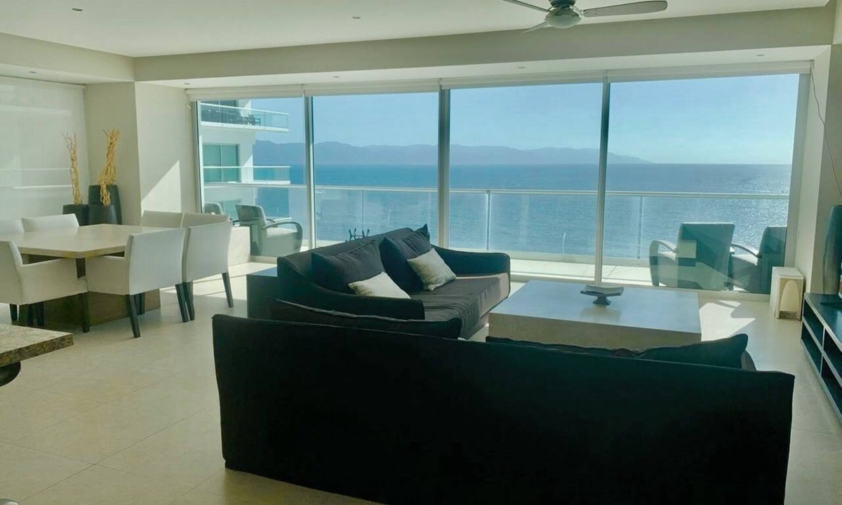 North Hotel Zone Apartment | Park Life Peninsula