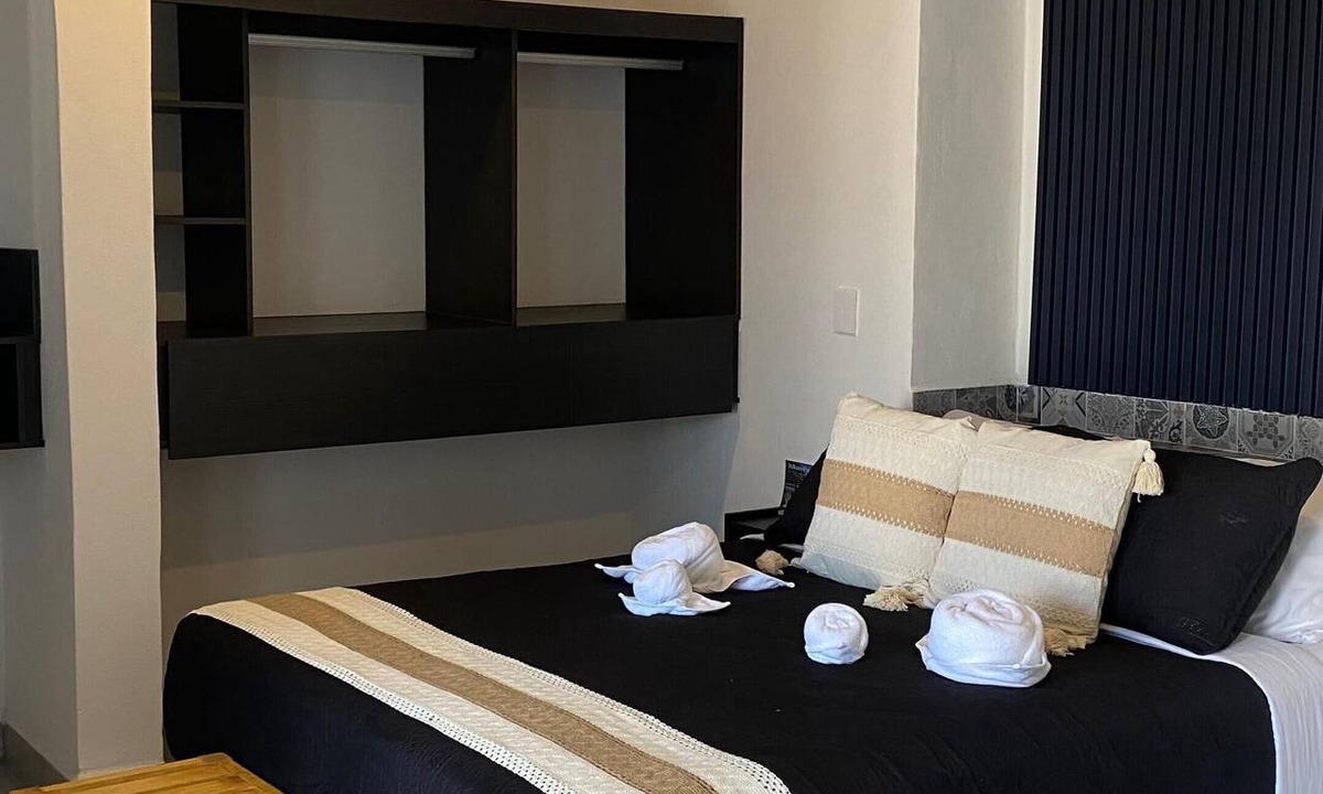 Anton Lizardo Hotel | Pelicanos