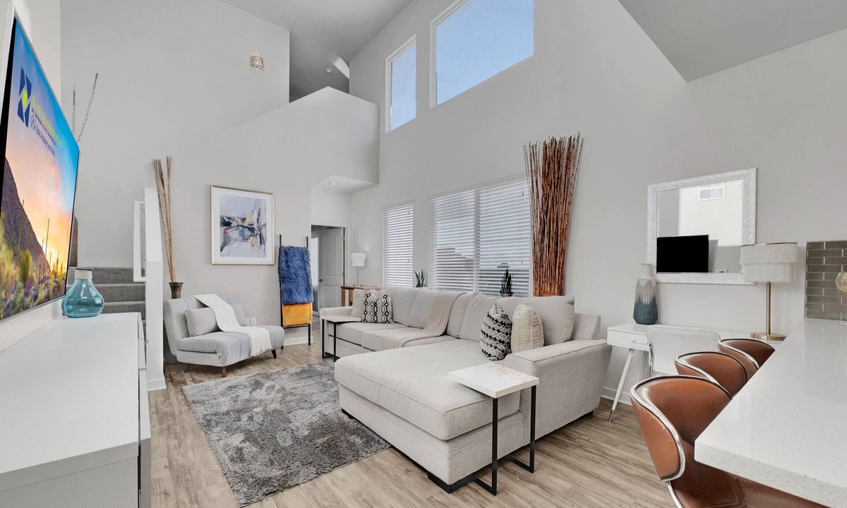 Ocotillo Condo | Penthouse Pool/Mountain Views! Resort Living.