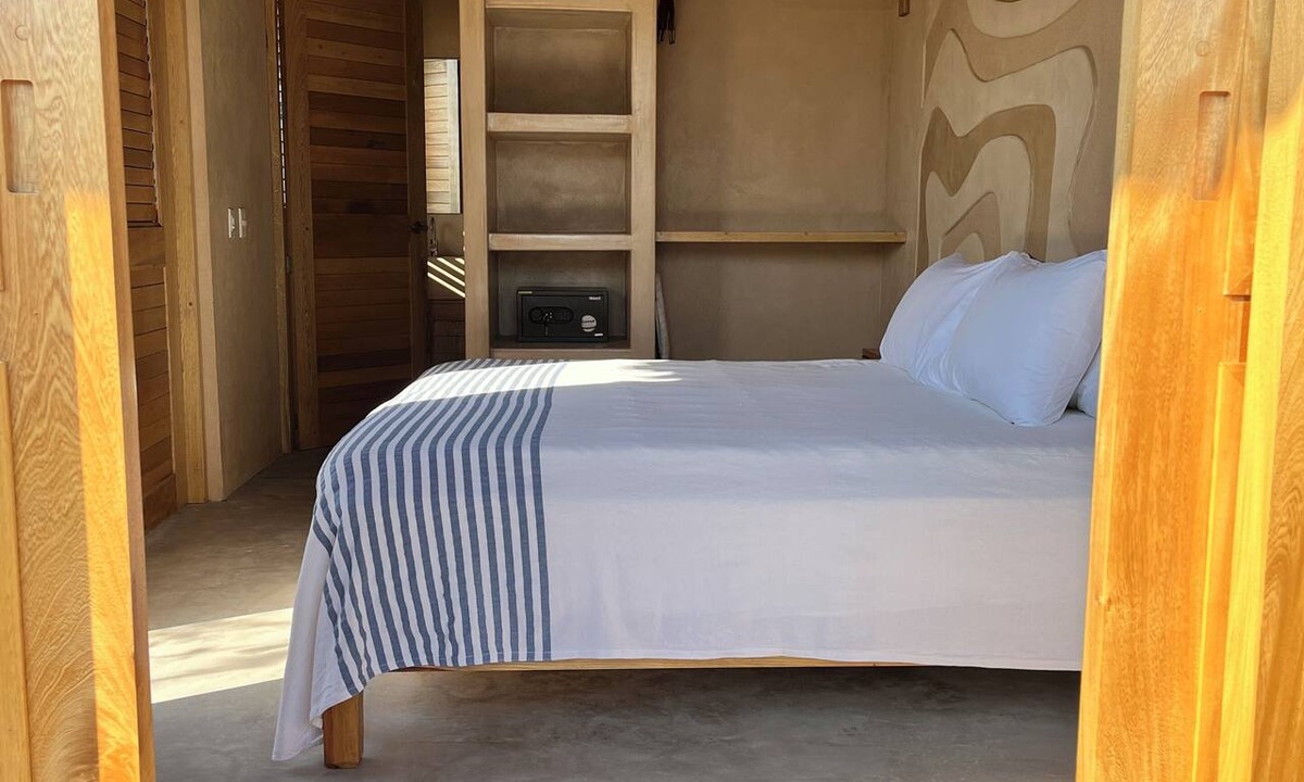 Saladita House | Private 5-Bedroom Estate · 3 Pools · Sleeps 10 · 5 min to Surf Break