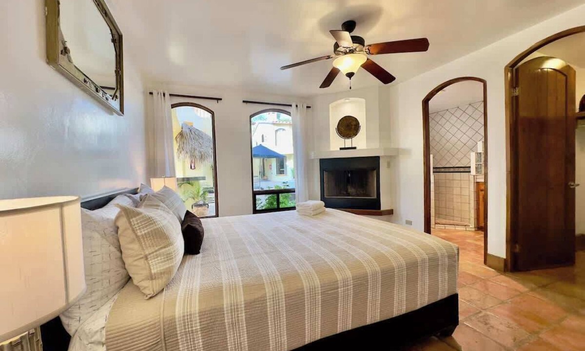 Playas de Rosarito Apartment | Puerto Nuevo Villa Fiesta 2BR 2BA with pool