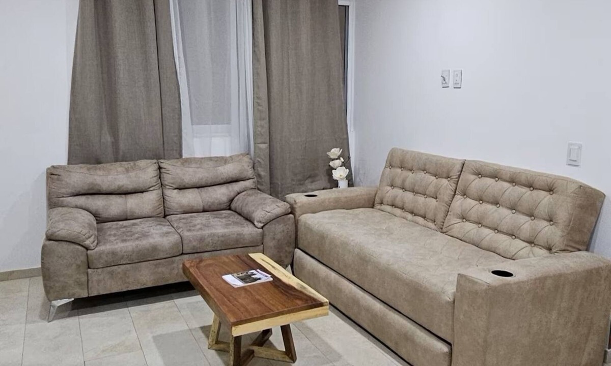 Tonala Apartment | Punto Oriente Suites