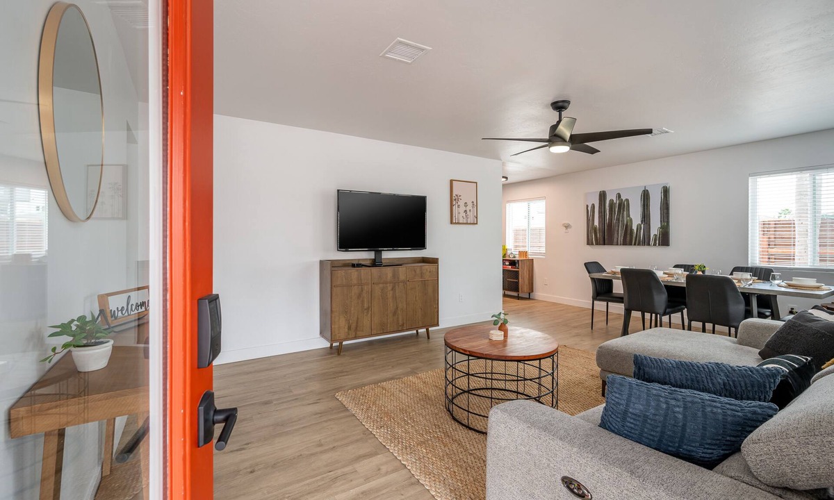Golden Hill House | Renovated South Park Charmer Close To Zoo Downtown