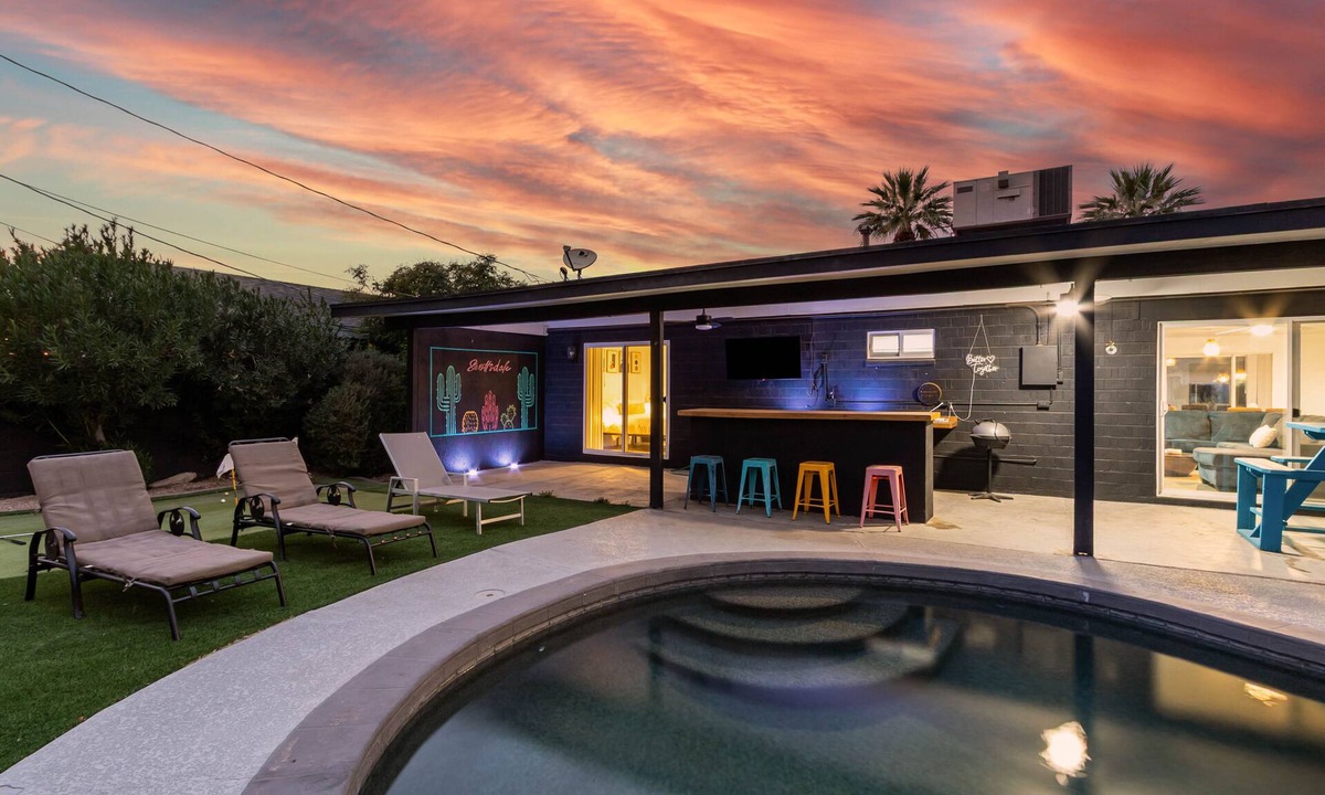 Park Scottsdale One House | Scottsdale Summer Hideout + Private Pool and Putting Green, ideal location near Old Town