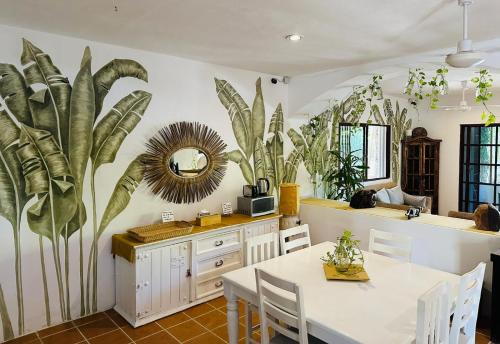 Downtown Holbox Hotel | Sirenas Caribbean Rooms Holbox